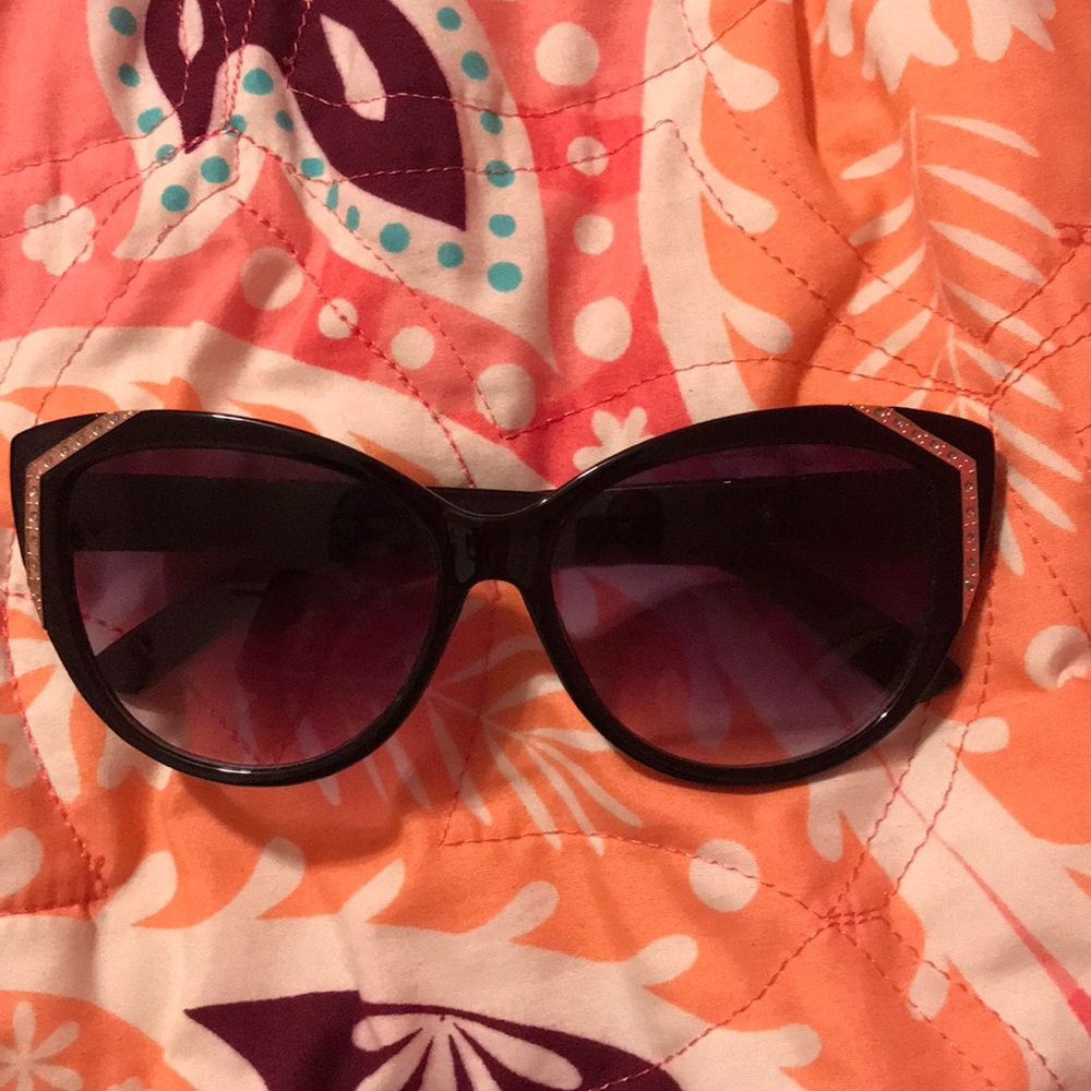 Blvgari Sunglasses